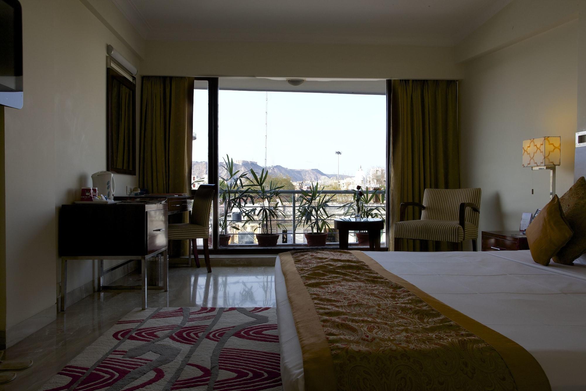 The Wall Street Beacon, Jaipur Bagian luar foto
