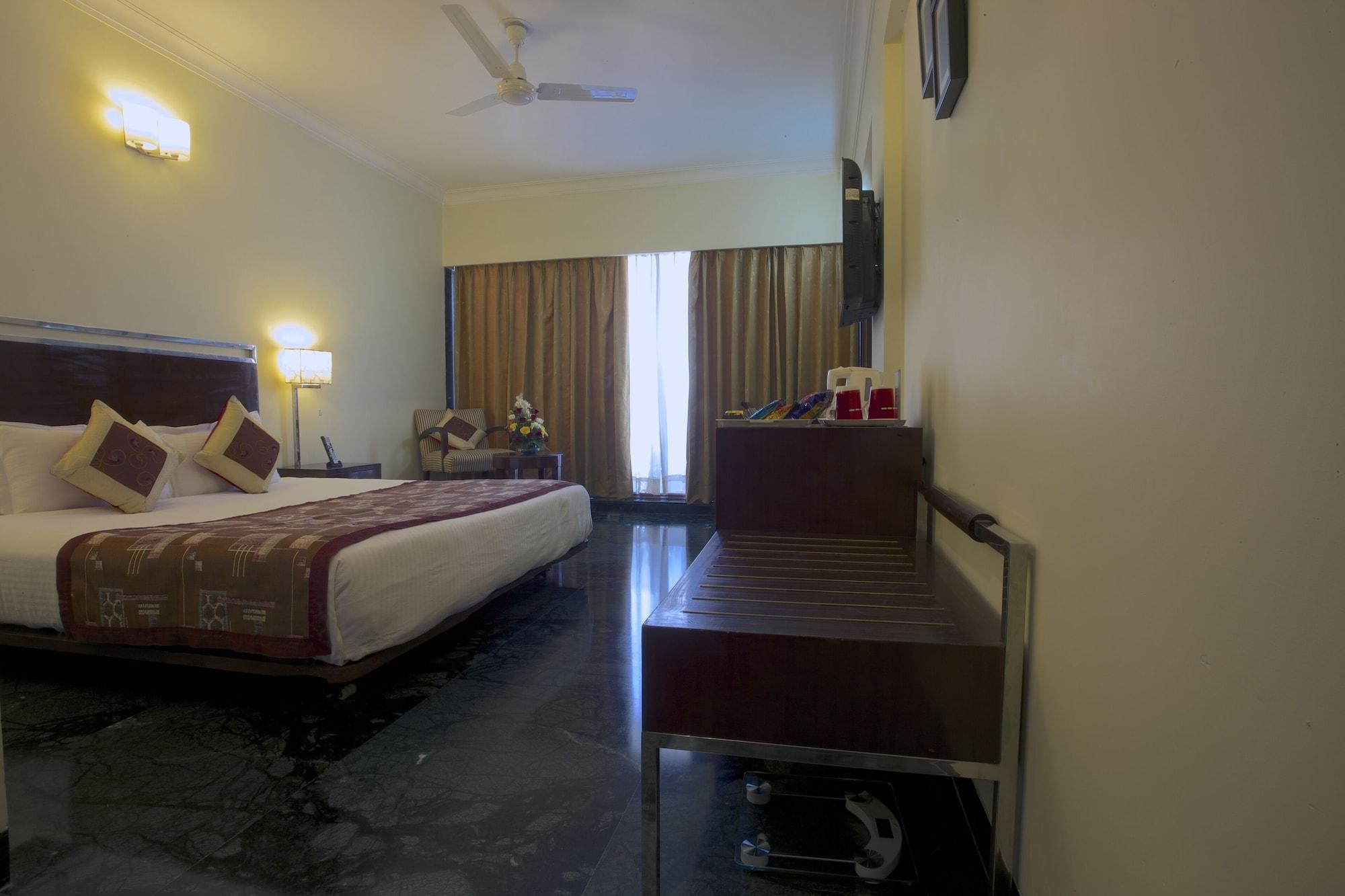 The Wall Street Beacon, Jaipur Bagian luar foto